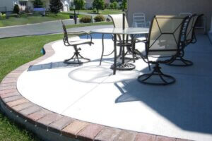 driveway and patio contractors Bloomington MN, patio concrete work Bloomington MN, patio concrete contractor Bloomington MN, front steps contractors Bloomington MN, concrete step repair contractors Bloomington MN, cement stairs contractors Bloomington MN